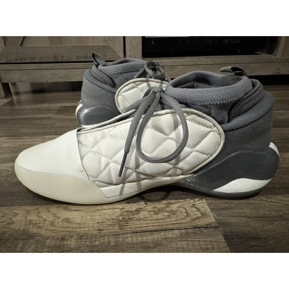 Adidas Harden Volume 7 Chalk‎ White Grey Athletic Shoes Men's Size 12 (IE9257)